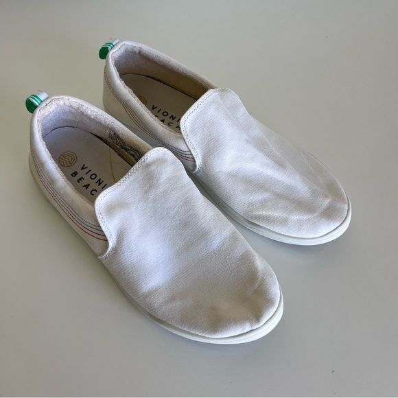 Vionic Beach Marshall Slip On Sneaker - Picture 1 of 12